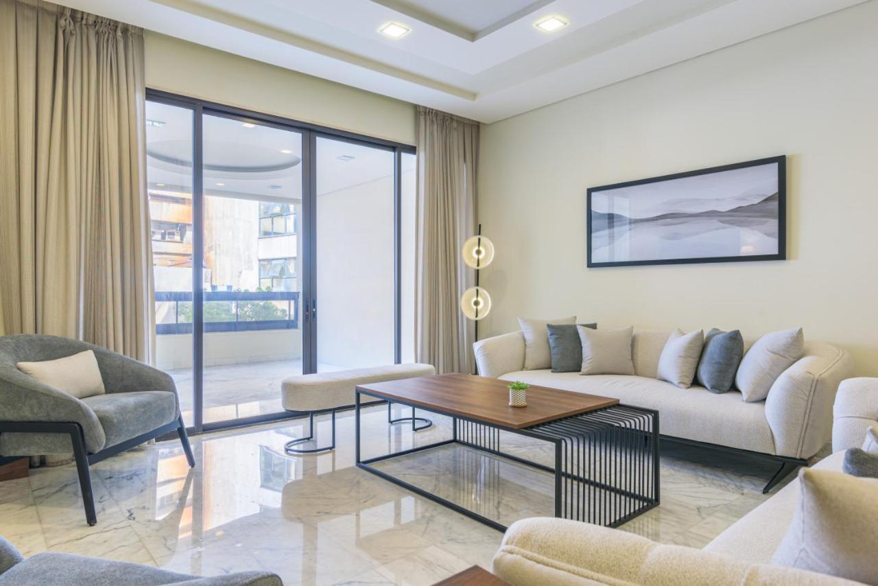 Apartment Crest 3-bedroom In Hamra W- 24-7 Power *