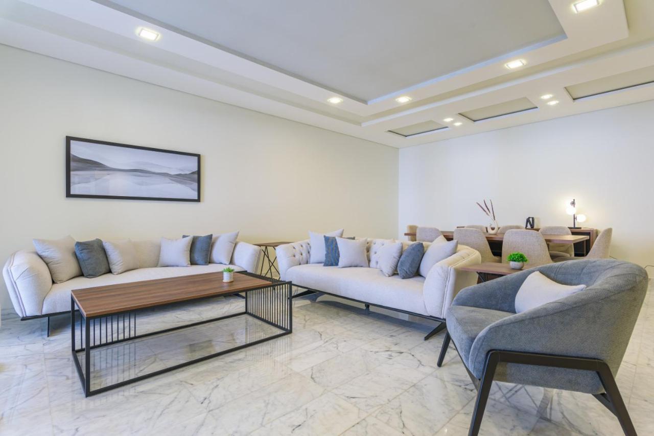 Crest 3-bedroom In Hamra W- 24-7 Power * Beirut
